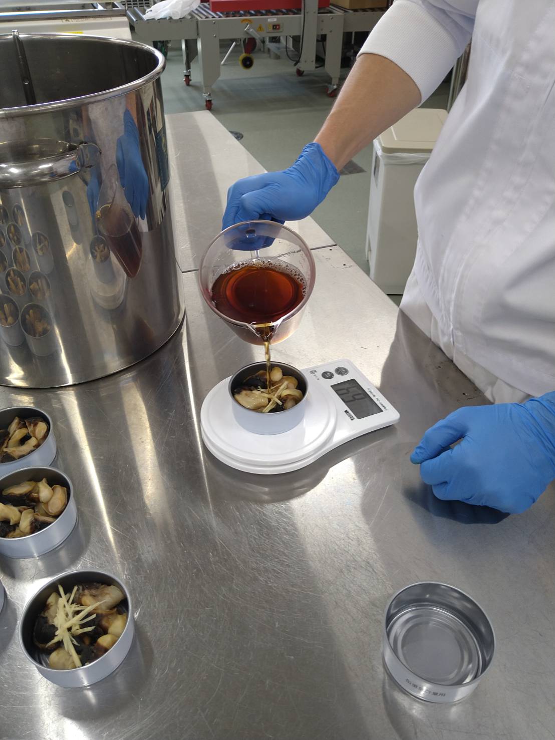 製造された缶詰